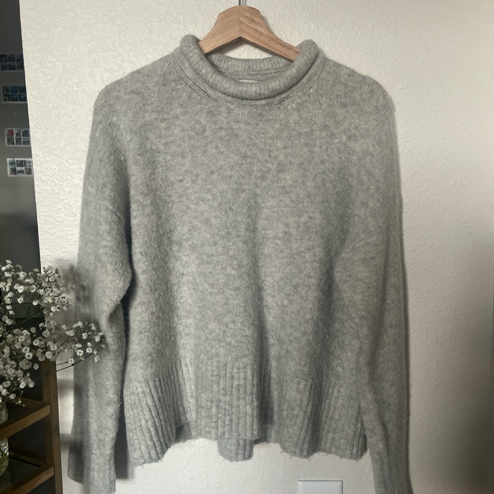 Madewell Soft Gray Pullover Sweater